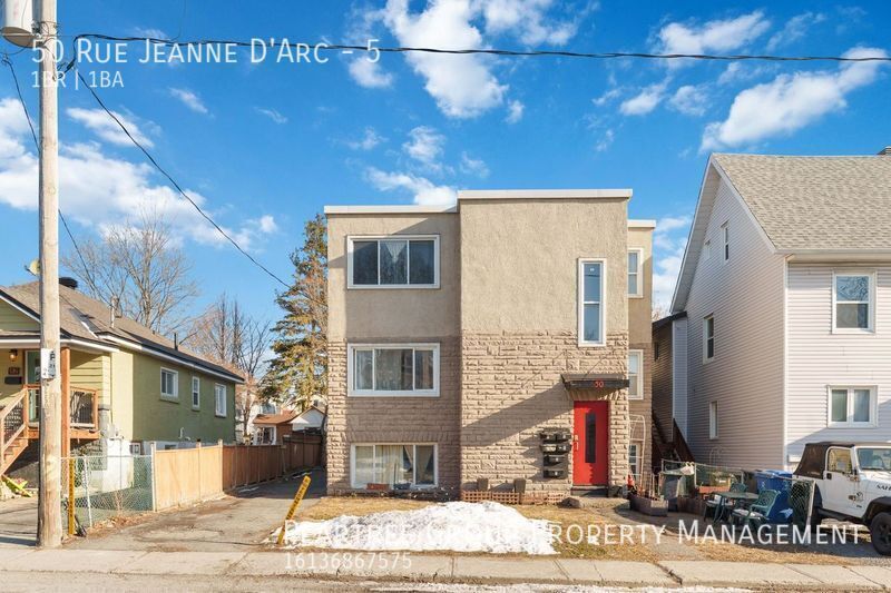 Photo principale - Joyful Jeanne-D'Arc-1 bed apartment for rent