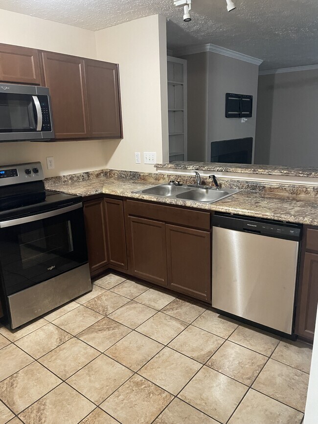 Foto del edificio - 342 Bubble Creek Ct