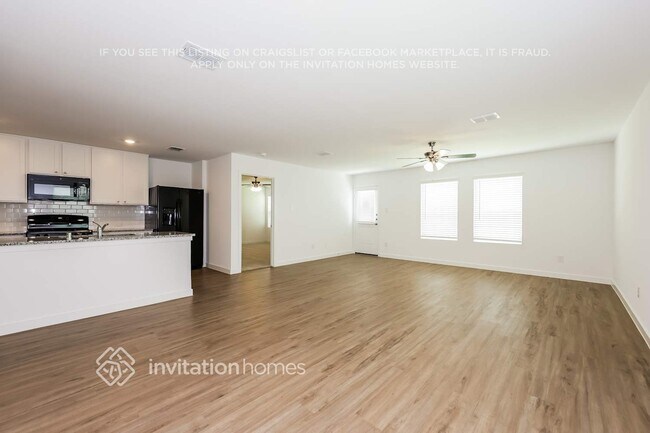 Foto del edificio - 7208 Misty Smt Dr