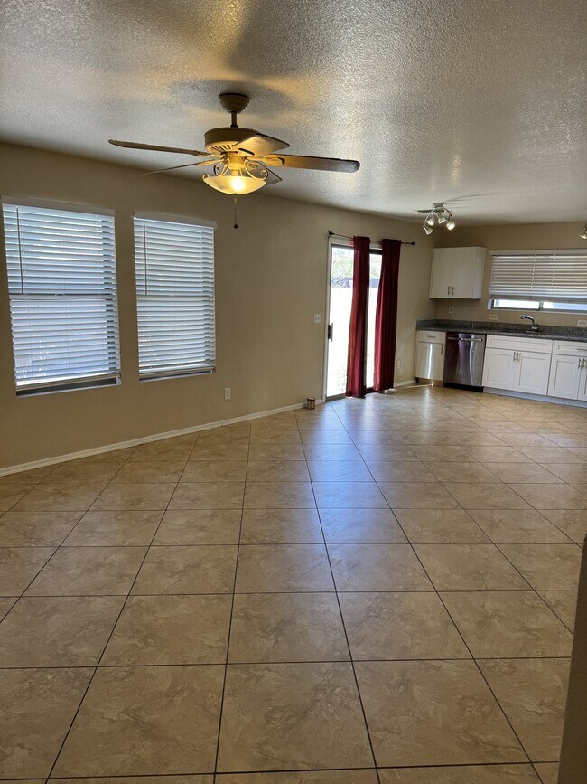 Foto del edificio - 3513 S Bowman Rd