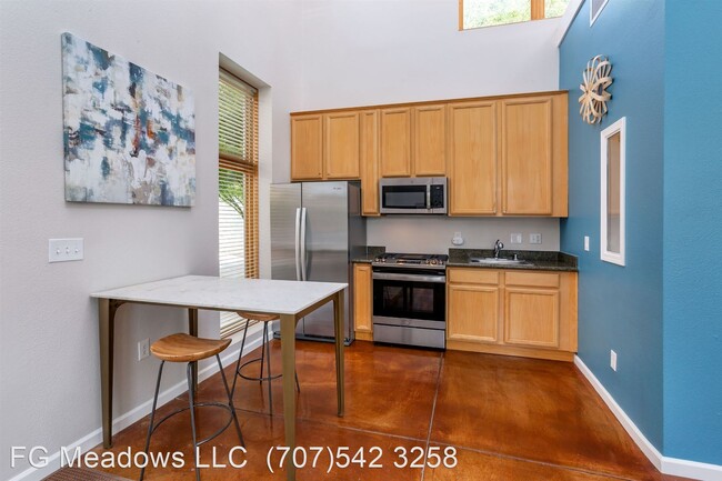 Building Photo - 2 br, 2 bath Apartment - The Meadows at Fo...