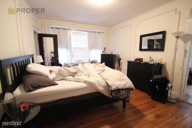 Foto del edificio - 5 br, 2 bath Apartment - 95 Verndale St # 2