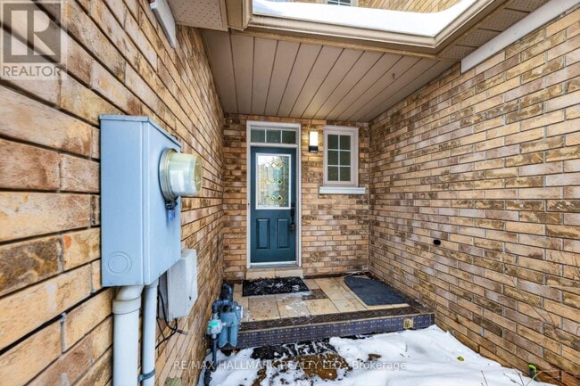 Building Photo - 180 Blue Willow Dr