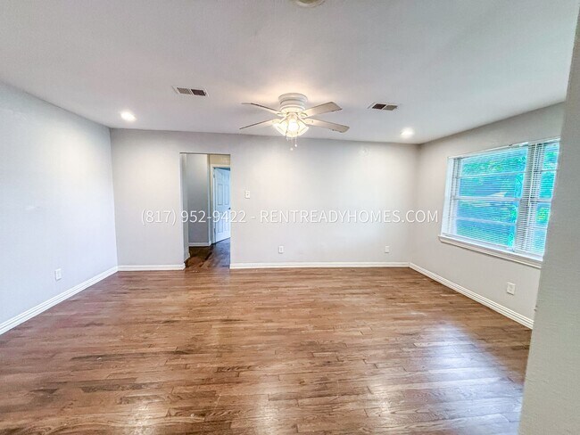 Foto del edificio - 722 NW 16th St