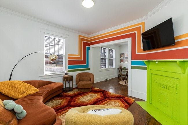 Foto del edificio - Three Bedroom Home!