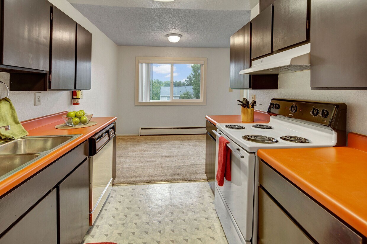 Arctic Sun Apartments - Kitchen - Arctic Sun