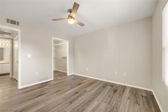Building Photo - 555 E Silverado Ranch Blvd