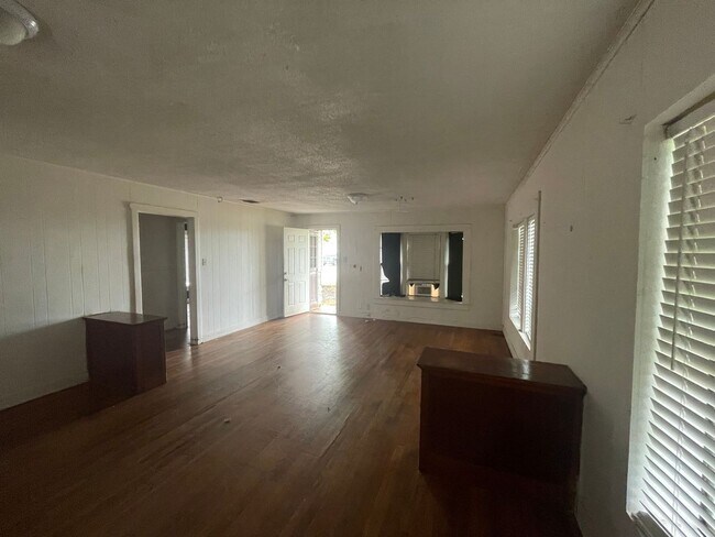 Foto del edificio - 2022 Craig St