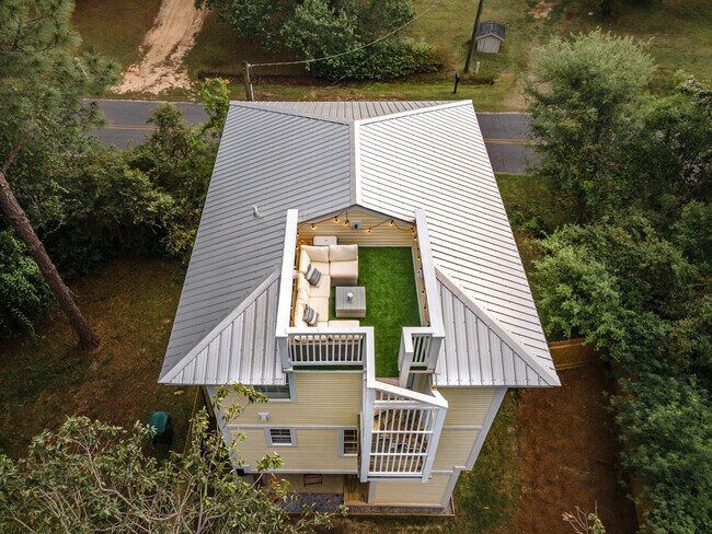 Foto del edificio - 2633 Bay Grove Rd