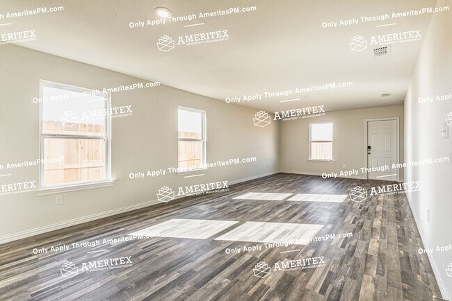 Building Photo - 7734 Florence Dr