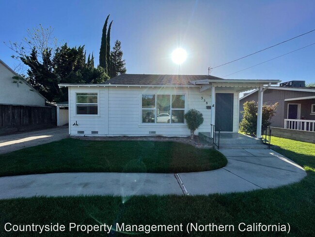 Building Photo - 3 br, 2 bath House - 358 N Berkeley Ave