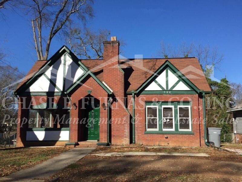 304 Alexander Ave, Spartanburg, SC 29306 House Rental in Spartanburg