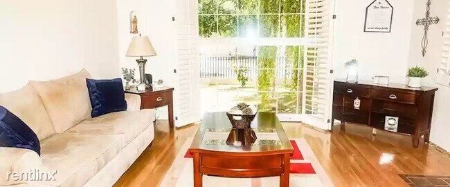 Foto del edificio - 4 br, 3 bath House - 600 Wensley Avenue House