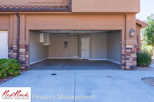 Building Photo - 3 br, 2.5 bath House - 4243 Bella Vista Drive