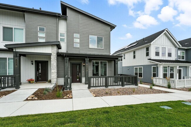 Building Photo - BRAND NEW CONSTRUCTION - AMAZING UPGRADES