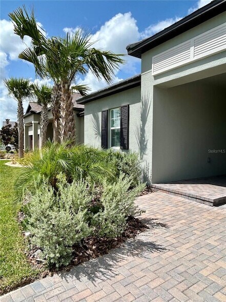 Foto del edificio - 10864 Banyan Breeze Blvd