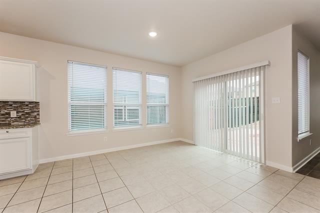 Building Photo - 9430 Smoke Tree Dr