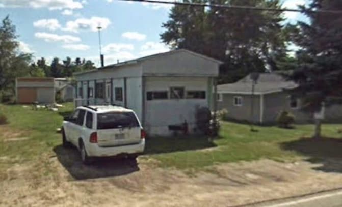 Primary Photo - 2675 W Long Lake Rd