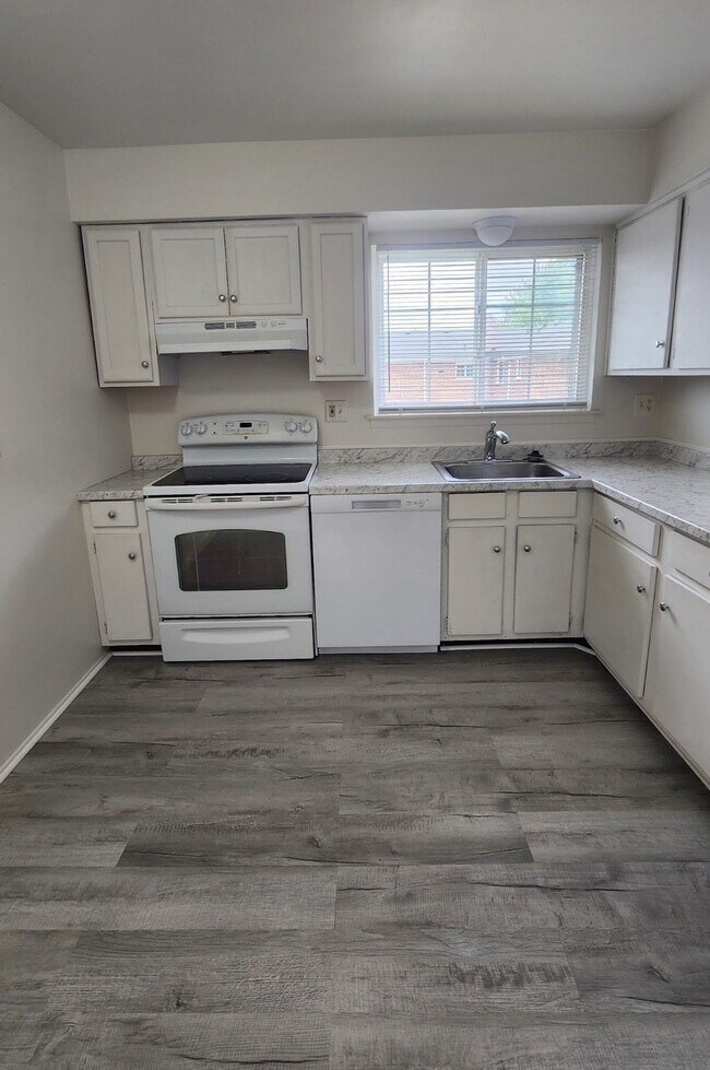 Foto del edificio - 25341 Shiawassee Cir