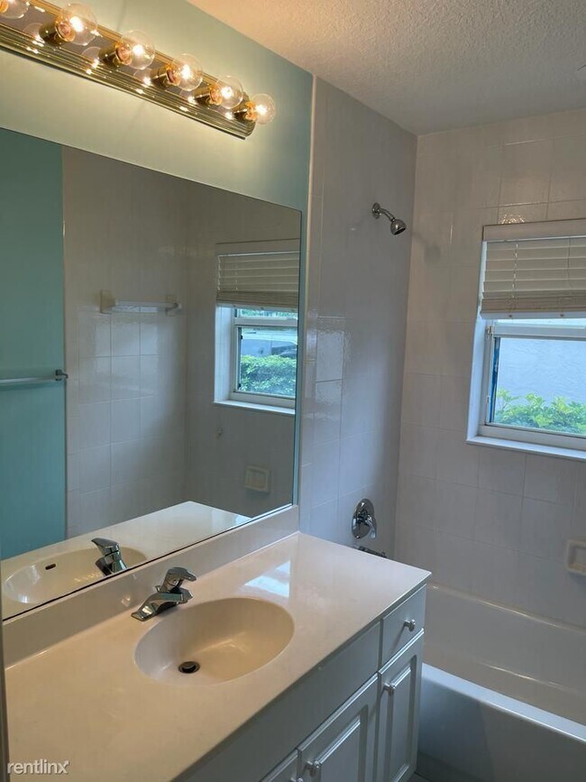 Foto del edificio - 3 br, 2 bath House - 4178 Bluff Harbor Way