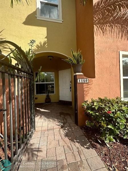 Foto del edificio - 2851 Prospect Rd