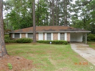 Building Photo - 1013 Belvedere Cir W