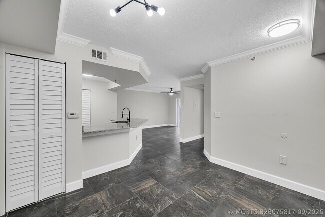 Foto del edificio - 3606 NW Adriatic Ln