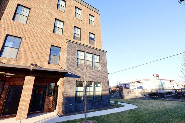 Photo - 2445 Ownby Ln Apartment