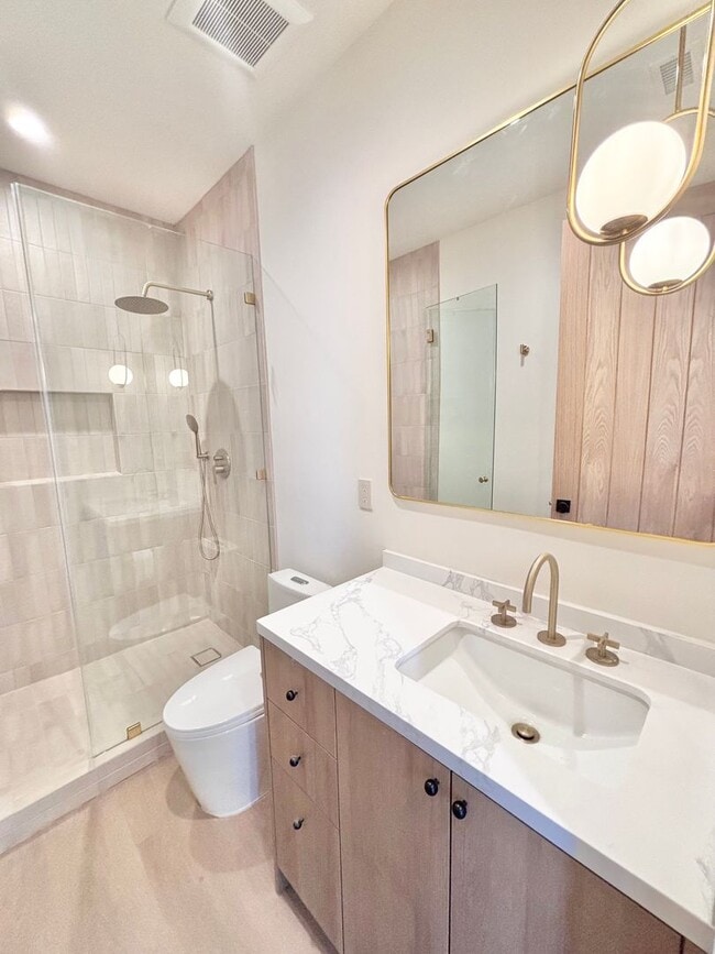 Foto del edificio - 17852 Saticoy St