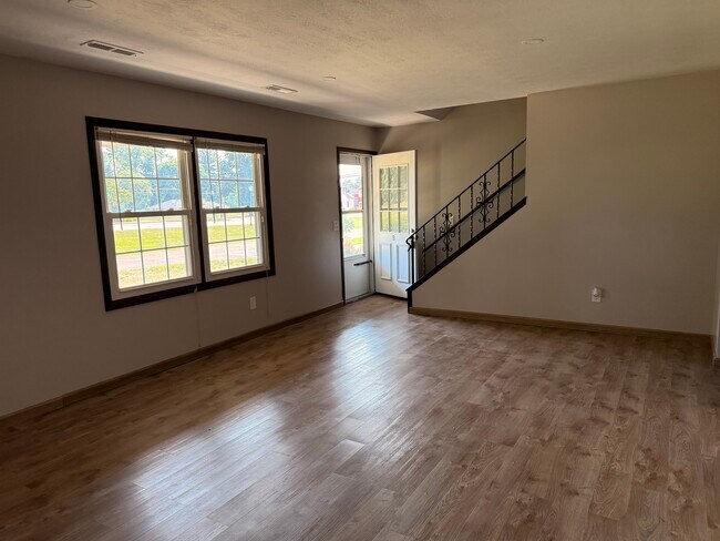 Foto del edificio - 1012 N Main St