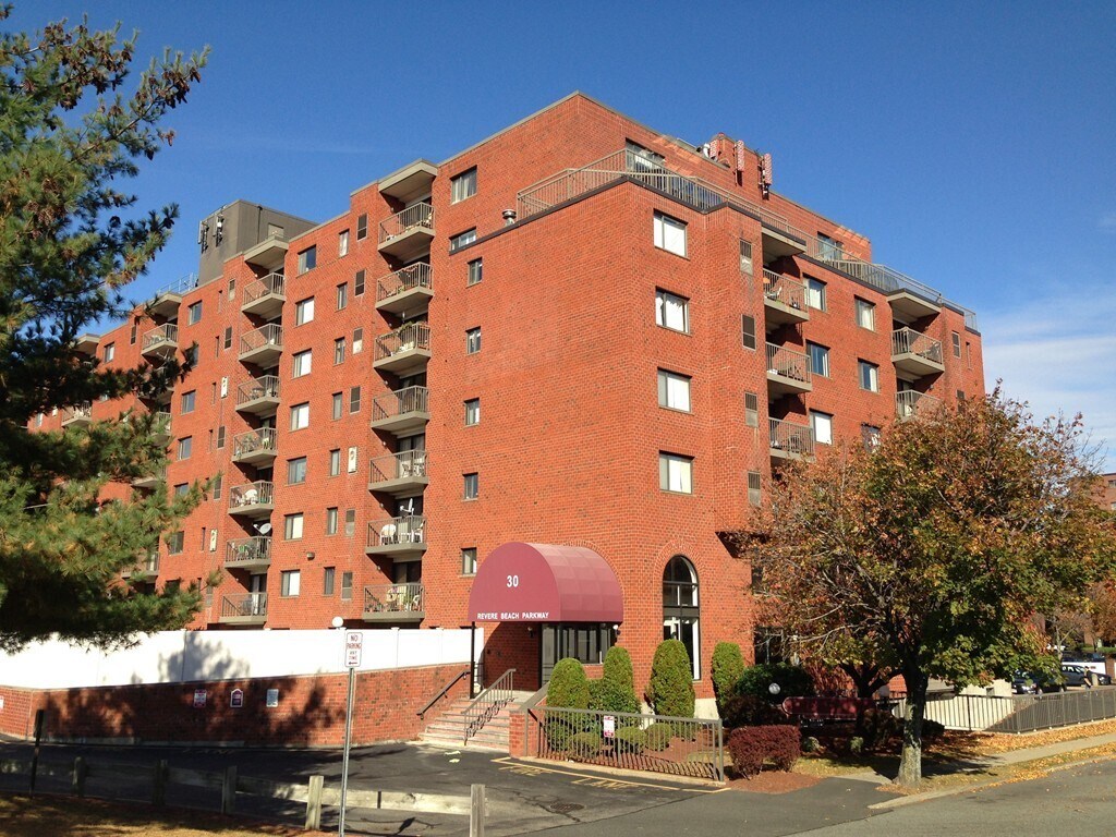 30 Revere Beach Pkwy Unit 209, Medford, MA 02155 Condo for Rent in