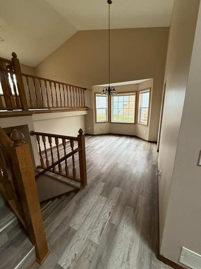Building Photo - 16407 Griffon Trail