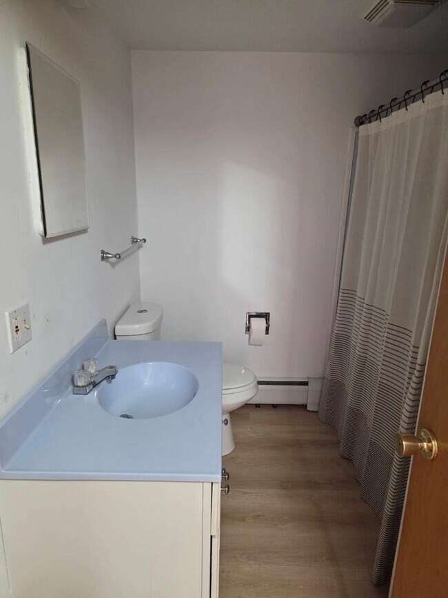 Foto del edificio - 155 School Ave