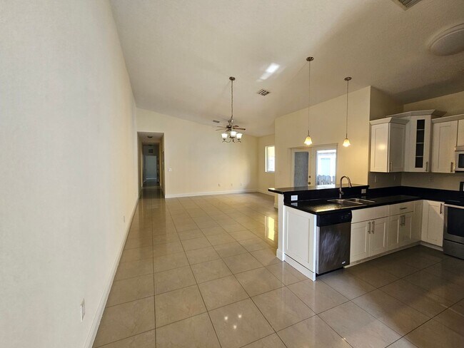 Foto del edificio - 3/2 Townhouse in East Fort Lauderdale