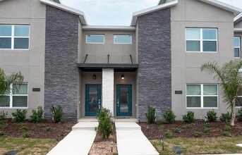 Building Photo - 2660 Reading Trail