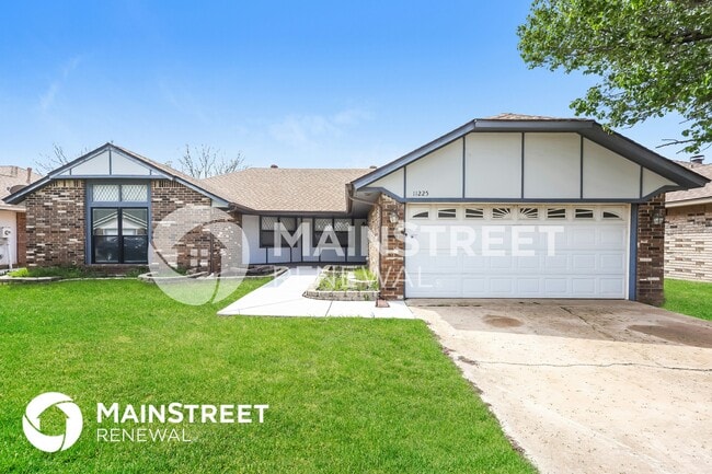 Building Photo - 11225 Cimarron Dr