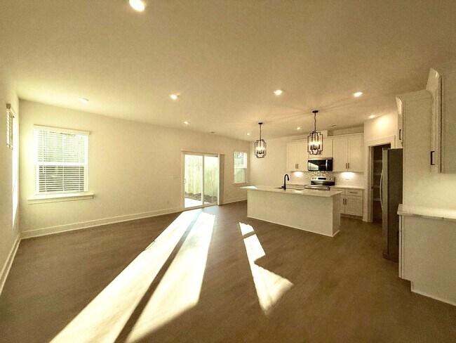 Foto del edificio - 2803 Fordwood Dr