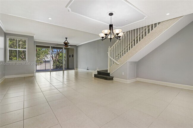 Foto del edificio - 7594 SW 102nd St
