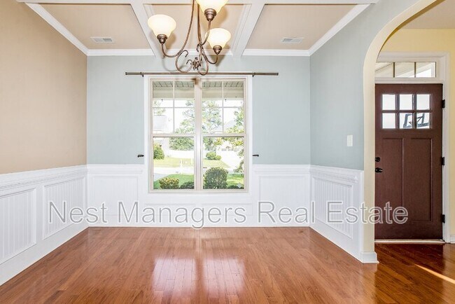 Building Photo - 2828 Deepwater Ct