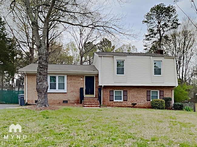 Building Photo - 1416 Painter Pl