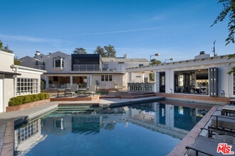 Building Photo - 17503 Rancho St