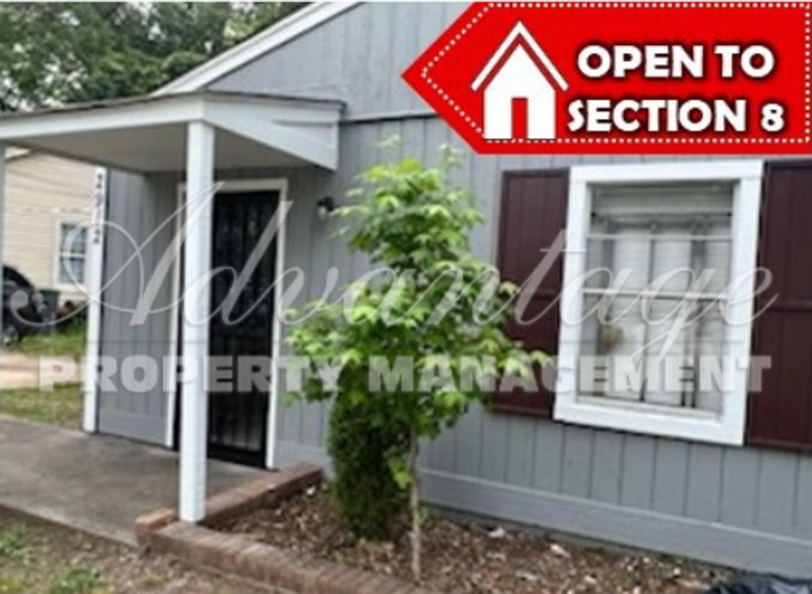 Primary Photo - Very Nice Newly Rehabbed Duplex