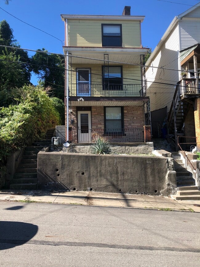 40 Bigelow St, Pittsburgh, PA 15207 House for Rent in Pittsburgh, PA