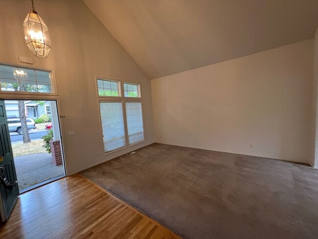 Building Photo - 4145 NW 127th Ave
