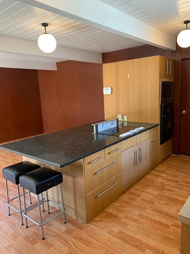 Foto del edificio - 838 Trenton Dr