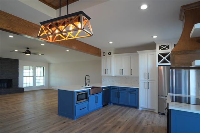 Foto del edificio - 2740 Rocki-Dell Ln