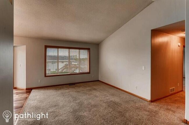 Building Photo - 701 Buffalo Hills St, Buffalo, MN, 55313
