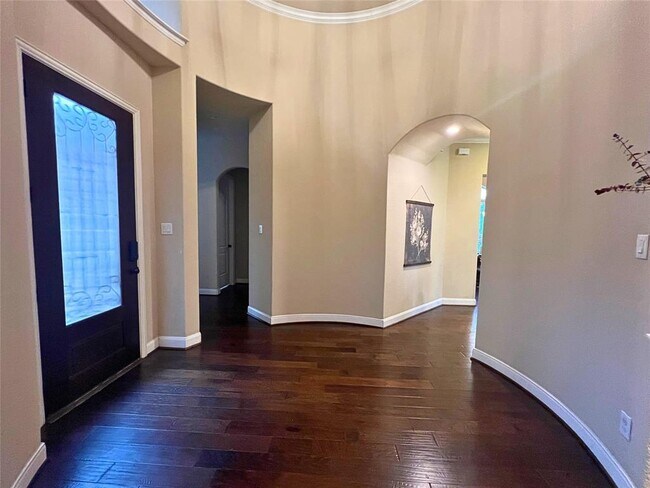 Foto del edificio - 712 Bluff Woods Dr