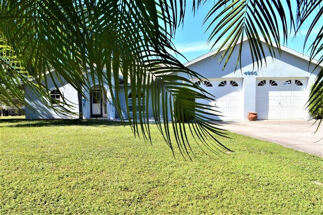 Foto del edificio - 3 br, 2.5 bath House - 4695 Blueridge St