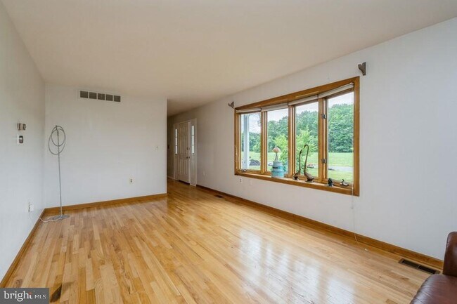 Foto del edificio - 207 South Ln